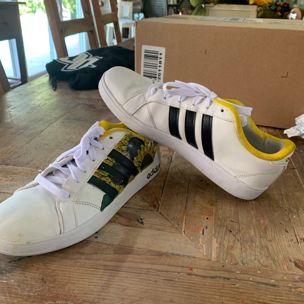 Adidas sneakers - Picture 3 of 3